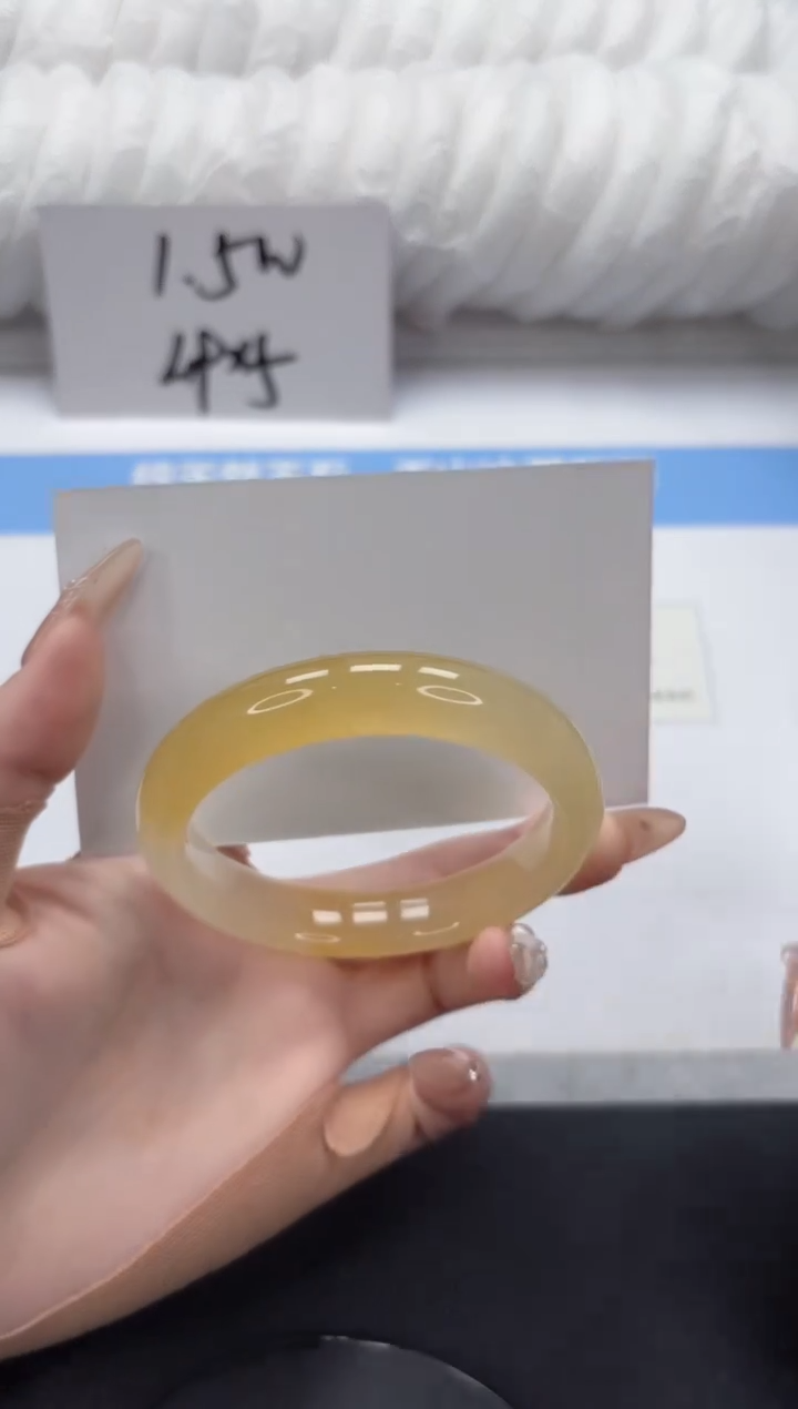 【闪购商品】石英质玉未镶嵌手镯A243-57.5