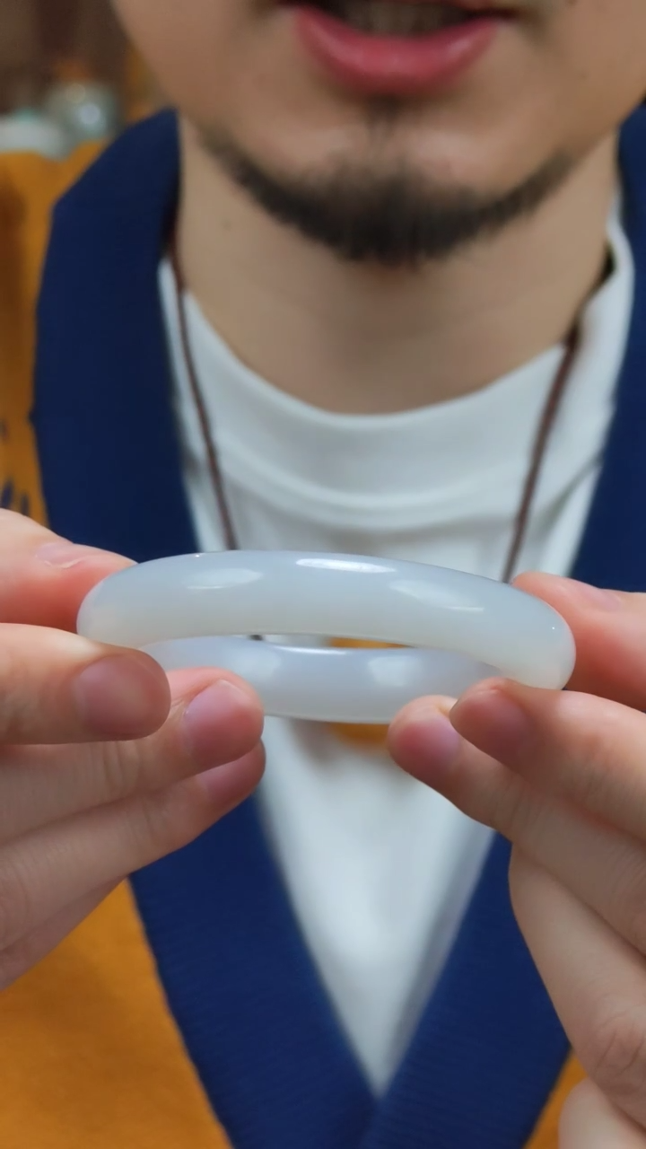 【闪购商品】和田玉手镯未镶嵌06和田玉手镯54#QC