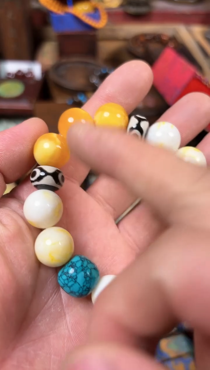 【闪购商品】蜜蜡耳饰未镶嵌希嘉百货城精选品