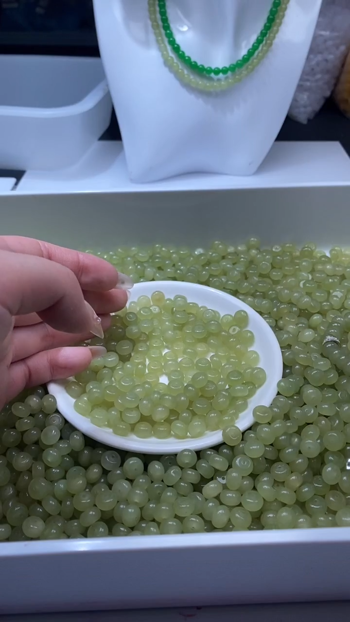 颈饰未镶嵌石英质玉w1481冰晴算盘8*5mm*13颗