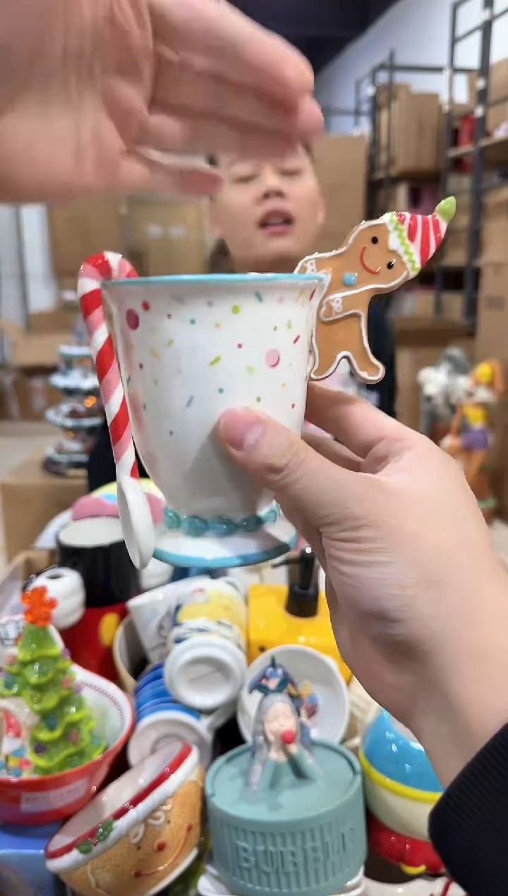 瓷片姜饼人一杯一勺