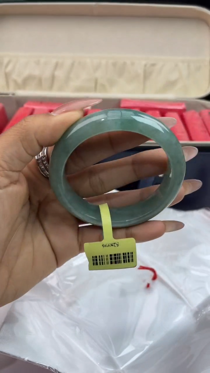 【闪购商品】翡翠手镯未镶嵌1翡翠手镯