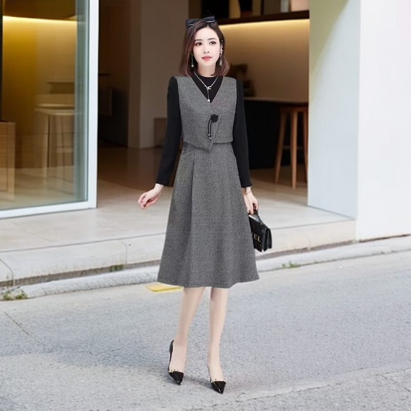 7612#【木兮兮专属】2024年秋冬季新款气质显瘦百搭休闲时尚连衣裙