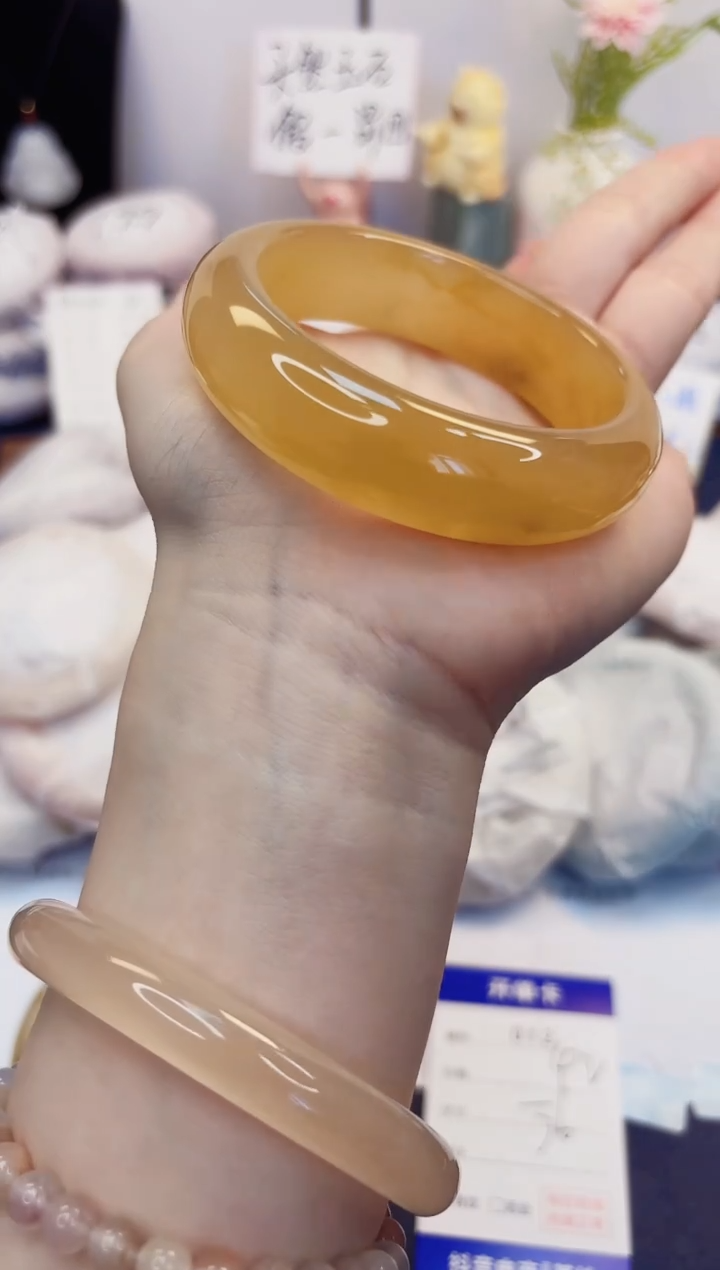 【闪购商品】石英质玉手镯未镶嵌12-财气镯-圈口56