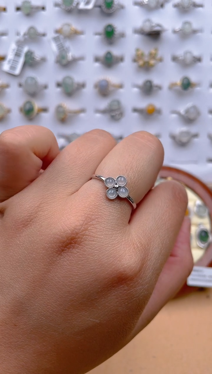 【闪购商品】翡翠戒指银S925镶嵌111111