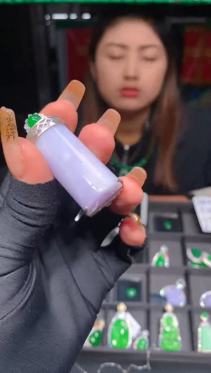 【闪购商品】定制翡翠银S925镶嵌37定制翡翠-多样性发货（发其一）