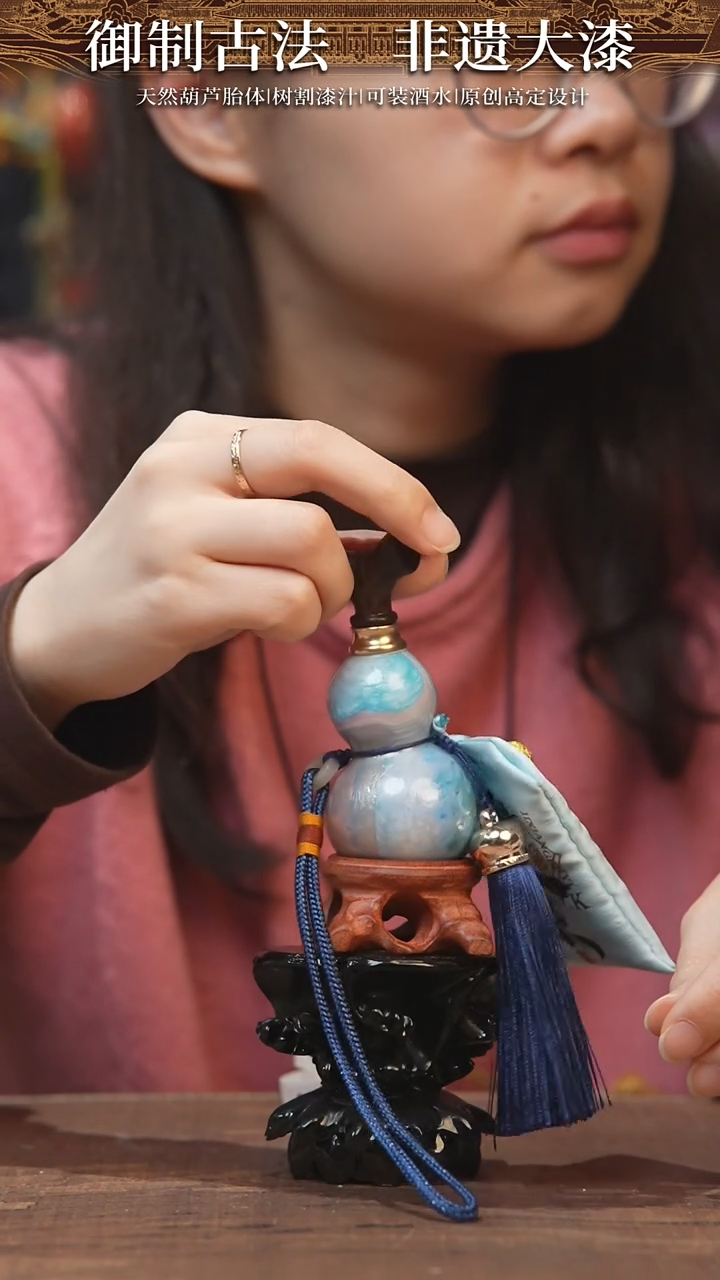 【闪购商品】887号--------福包小葫芦车挂