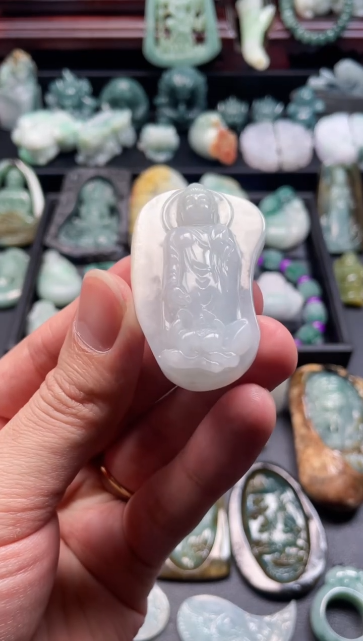 颈饰未镶嵌翡翠25  天然翡翠a货  阿弥陀佛