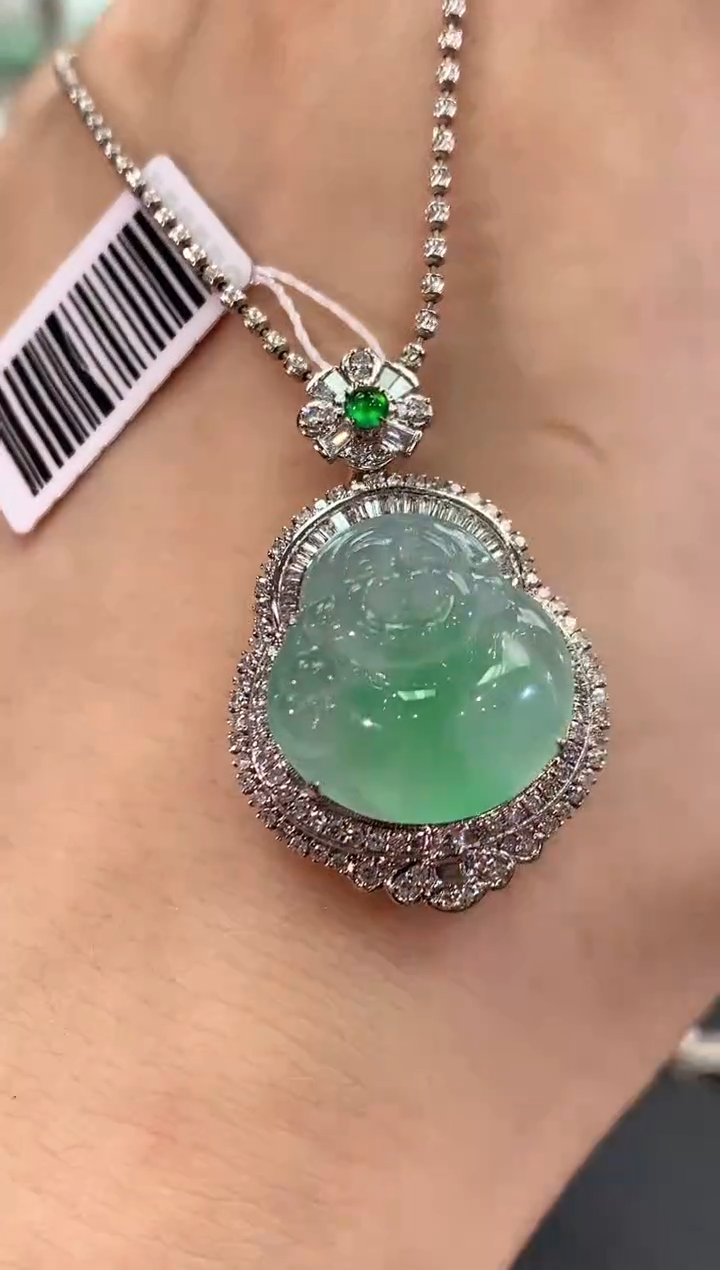 【闪购商品】翡翠吊坠(不含链)18K金镶嵌C99