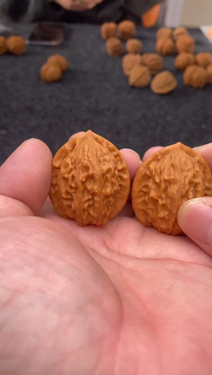 把件文玩核桃B87号37尺大红袍