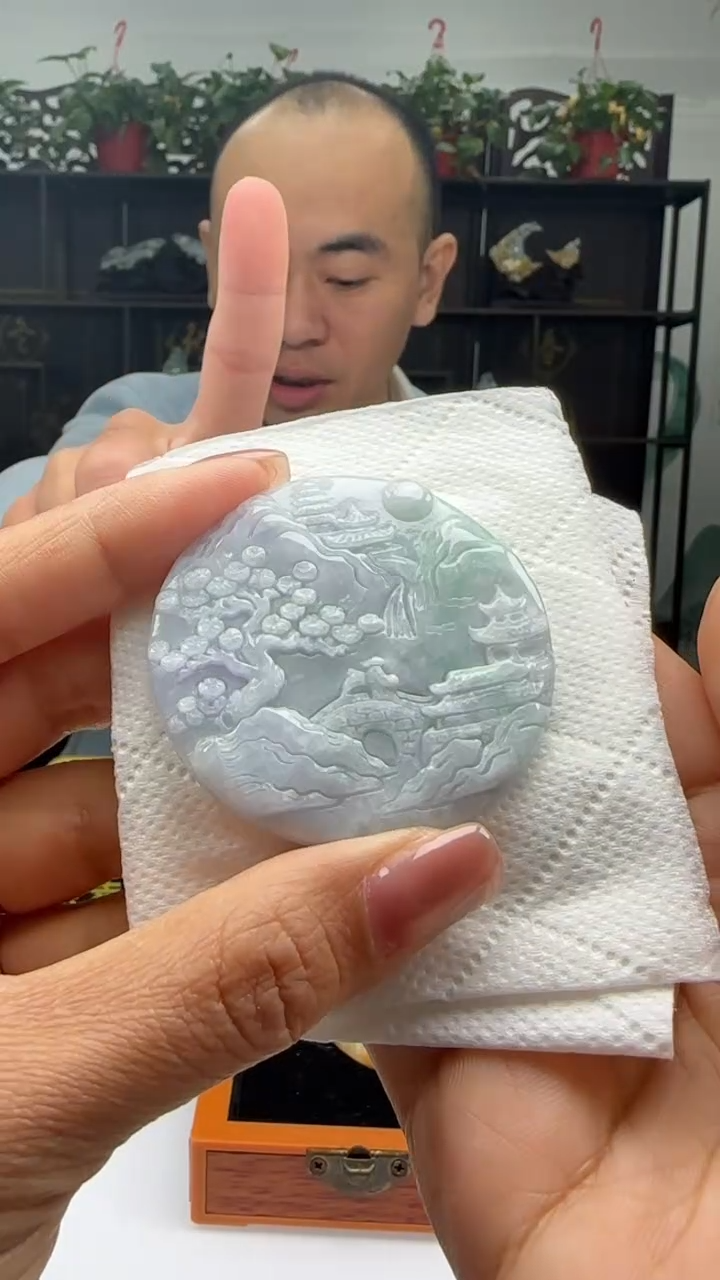 【闪购商品】翡翠颈饰未镶嵌天然翡翠A货吊坠