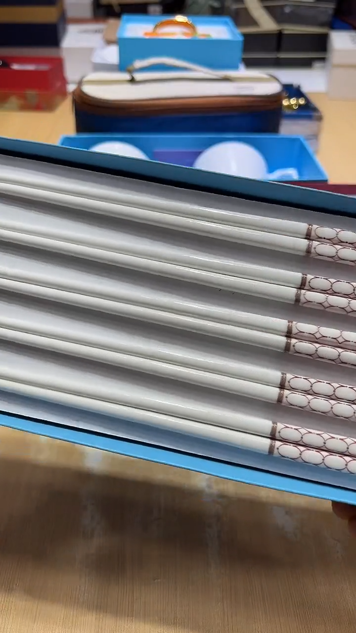 瓷片111111111111@@1