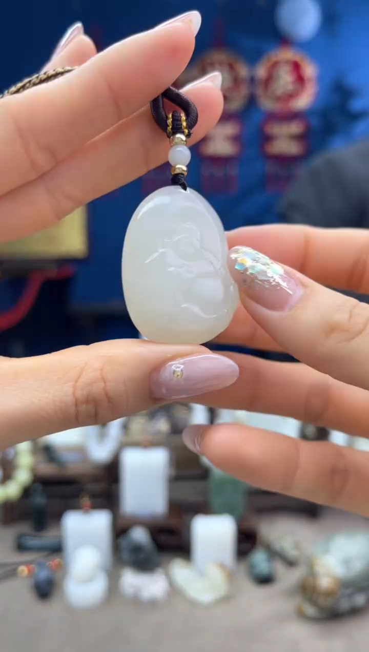 【闪购商品】和田玉颈饰未镶嵌1