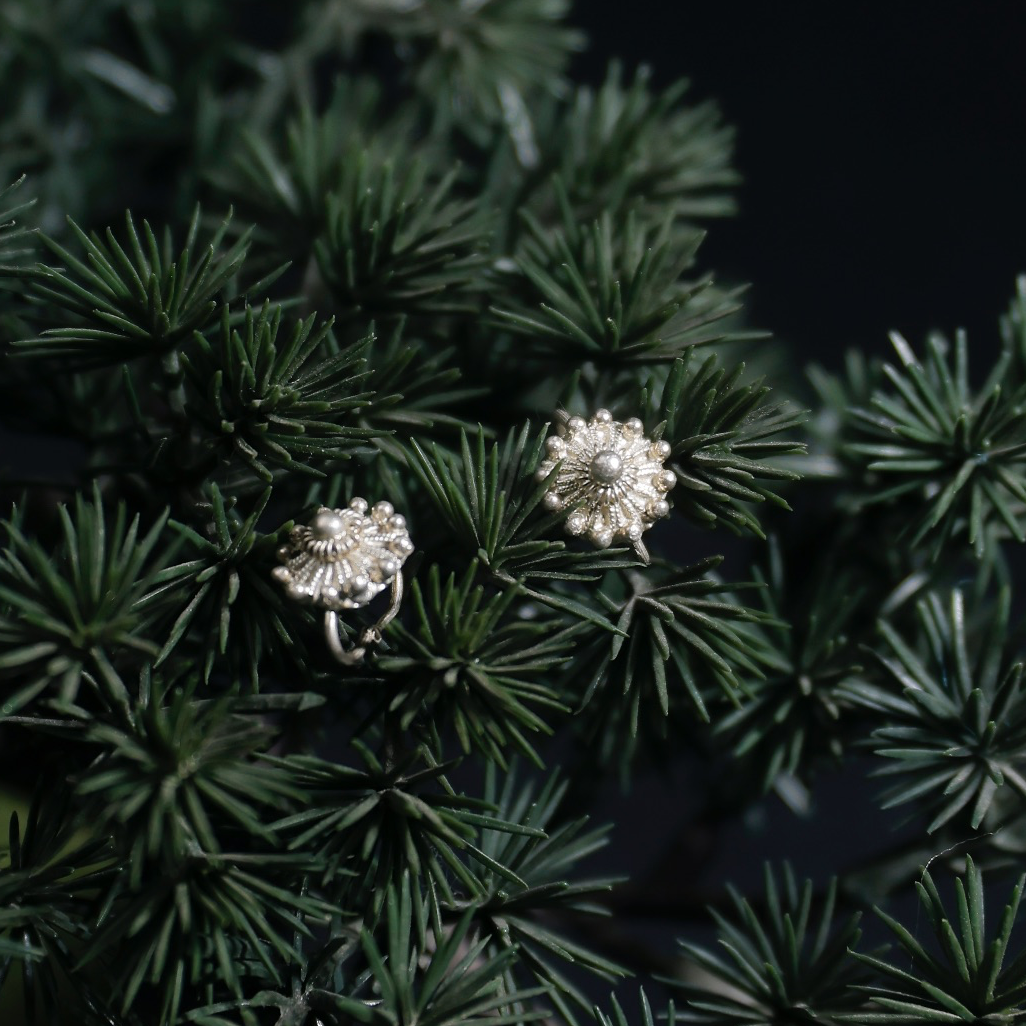 足银耳饰 彝族家支星月光釉螺旋纹气质镶钻镶嵌轻奢精美纯银耳钉