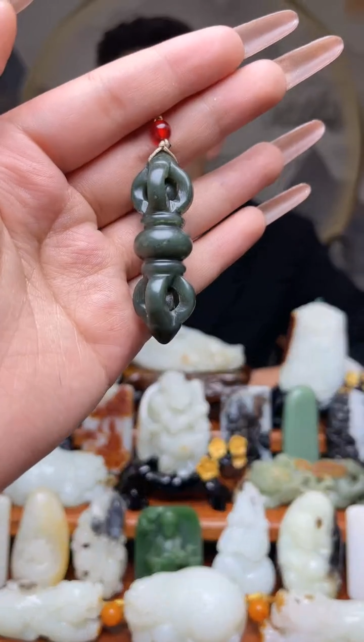 【闪购商品】和田玉吊坠未镶嵌59