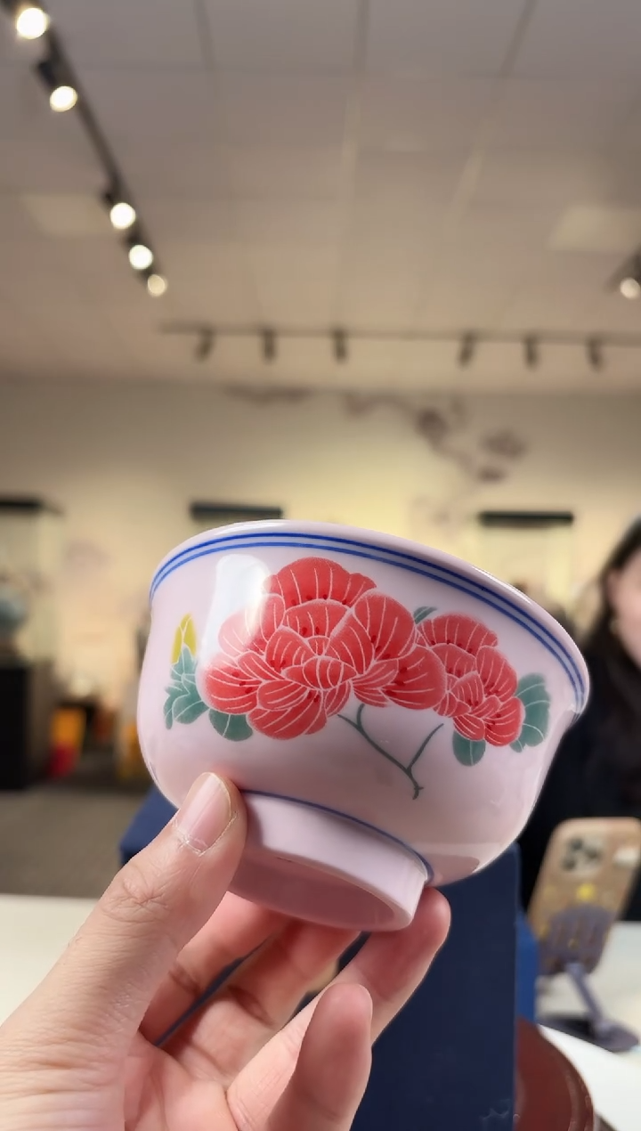 陶瓷红稀4.5芙蓉对花碗+礼盒