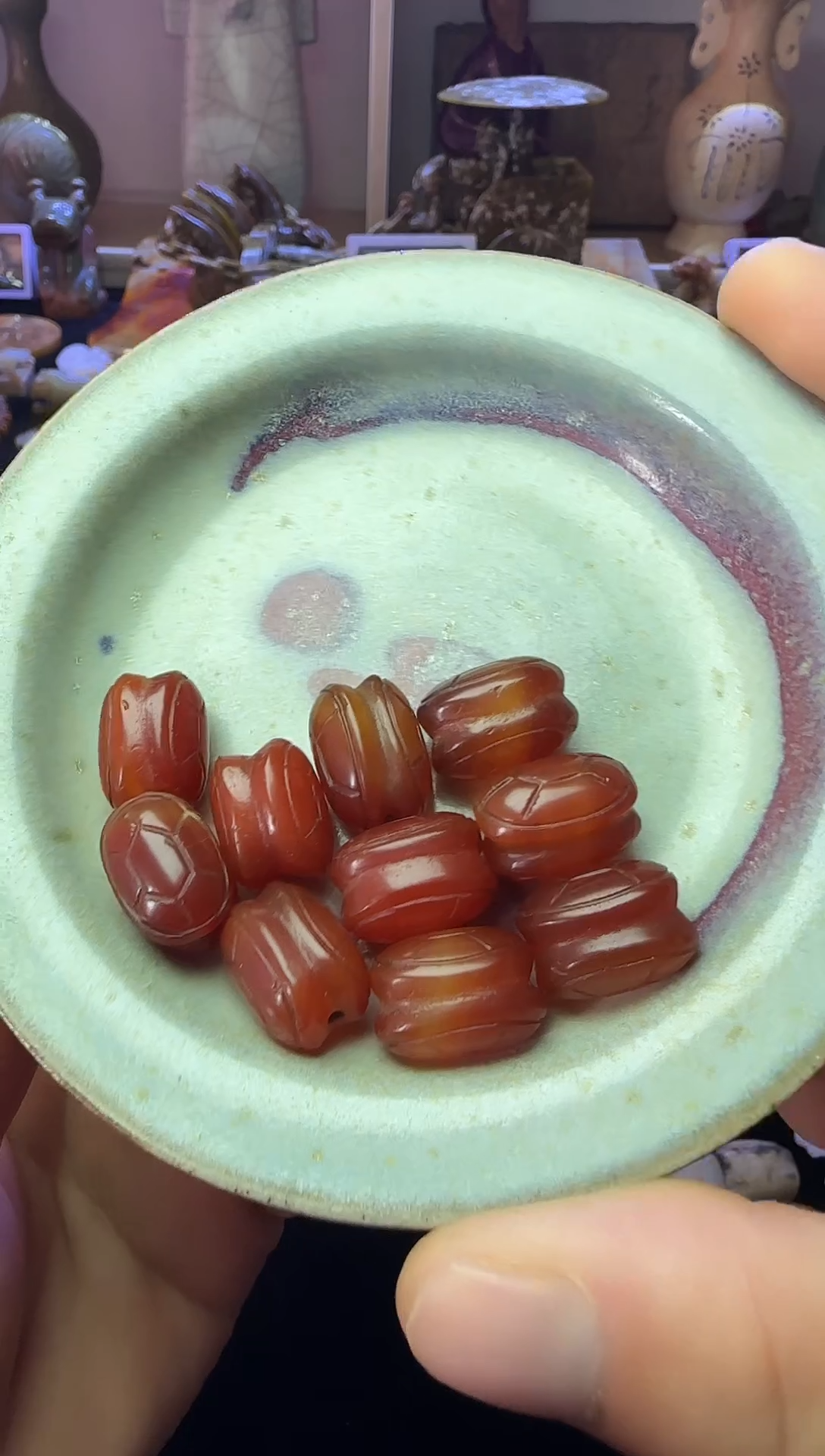 摆件好物件送到家里面