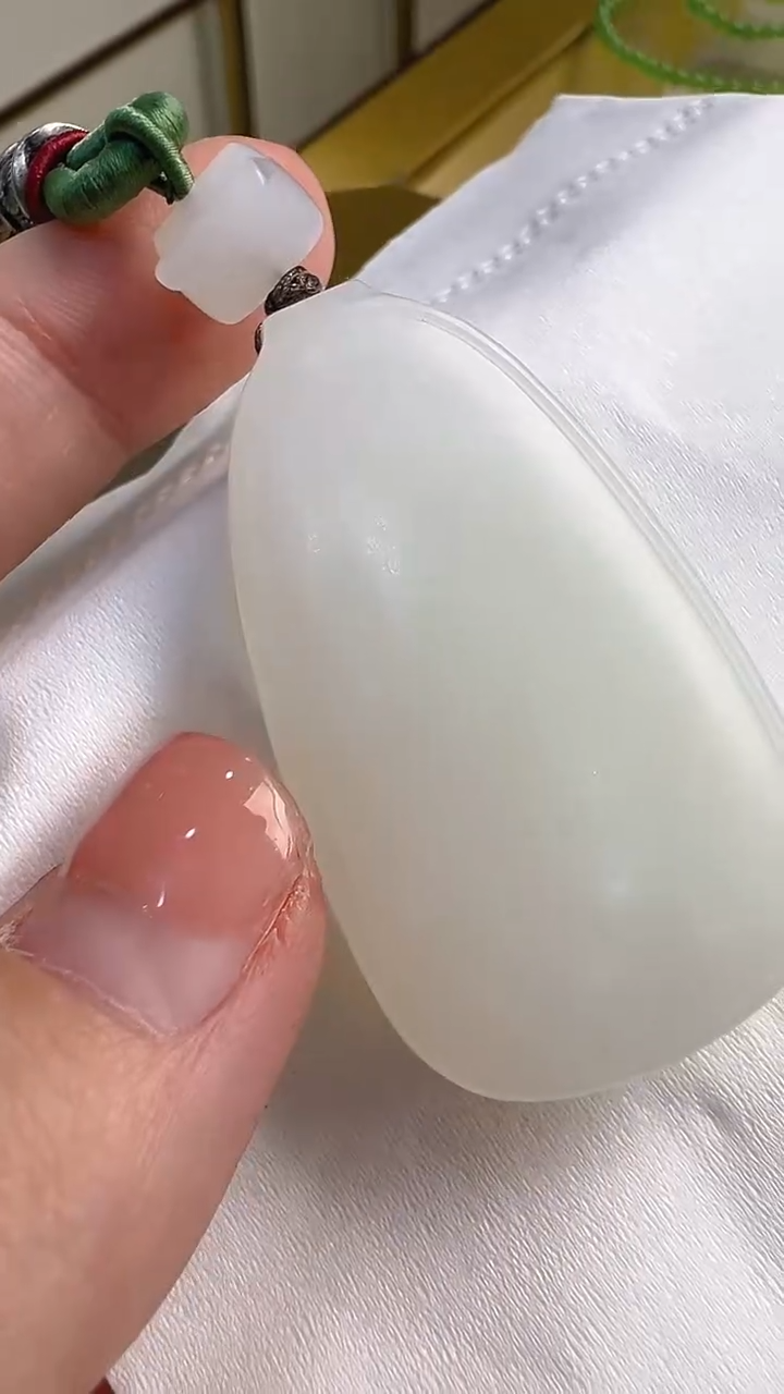 【闪购商品】和田玉吊坠(不含链)未镶嵌多样性发货拍一发一