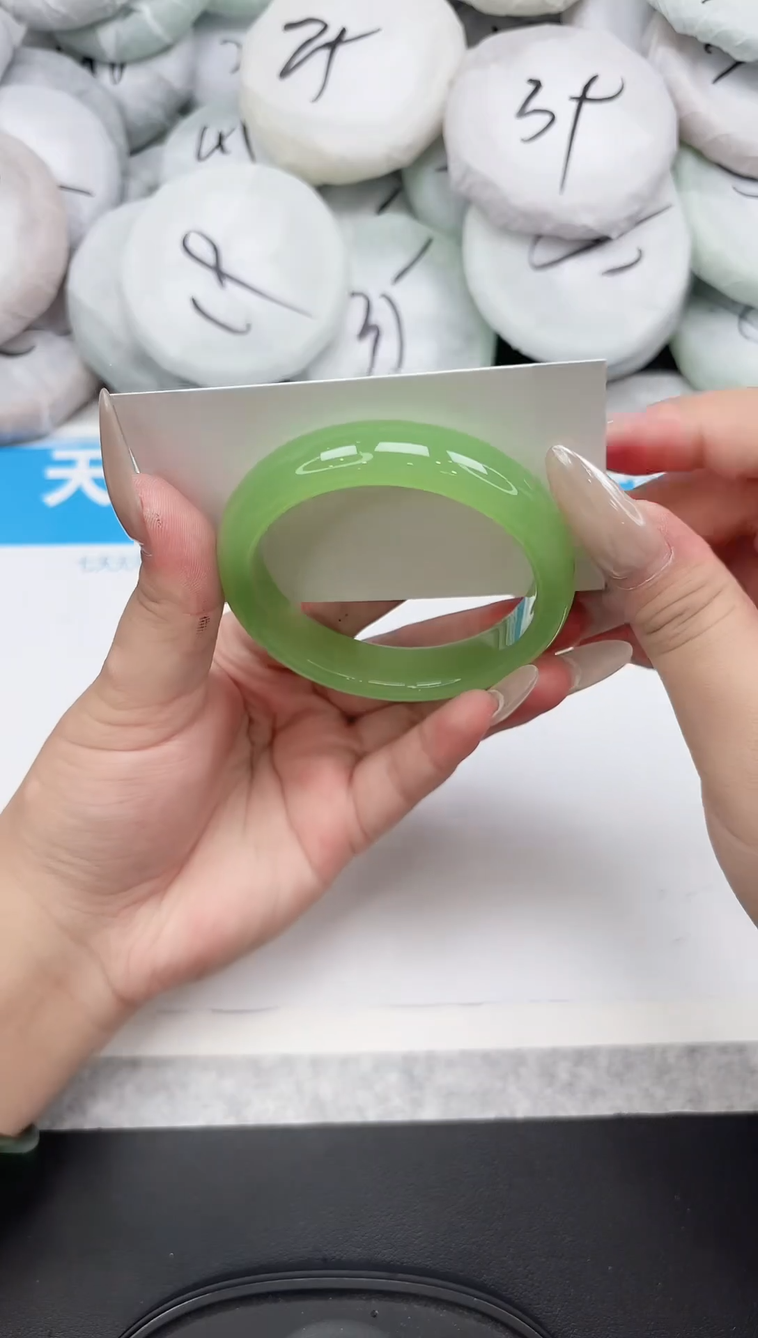 女款工艺手镯130-56.3