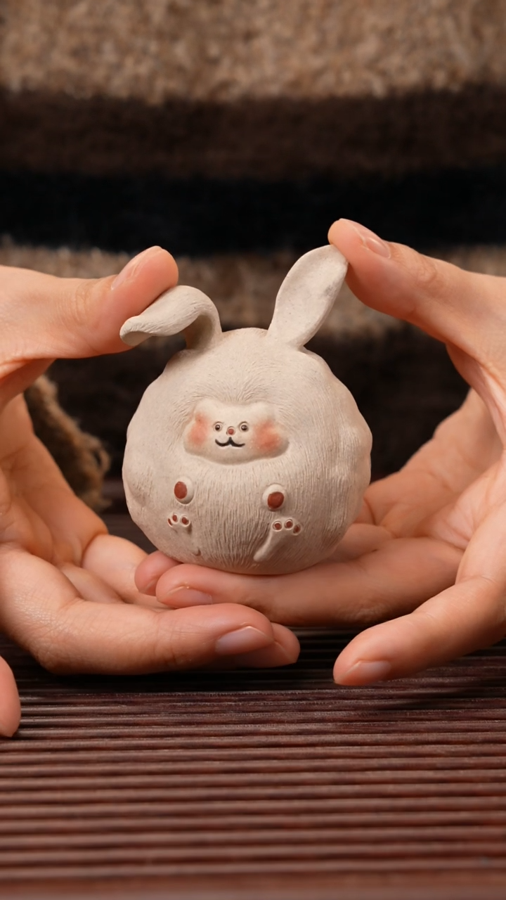 【闪购商品】紫砂茶宠小羊兔，