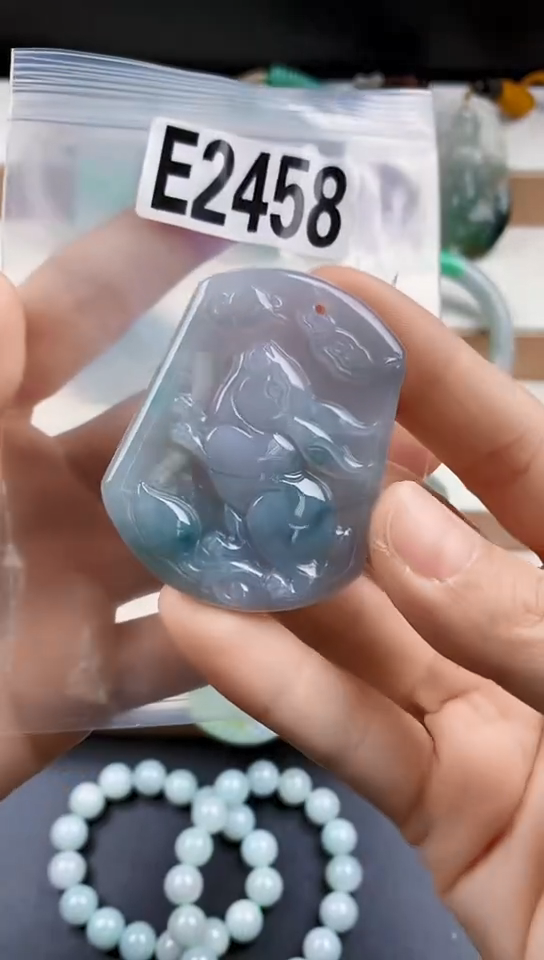 颈饰未镶嵌翡翠天然翡翠吊坠挂件