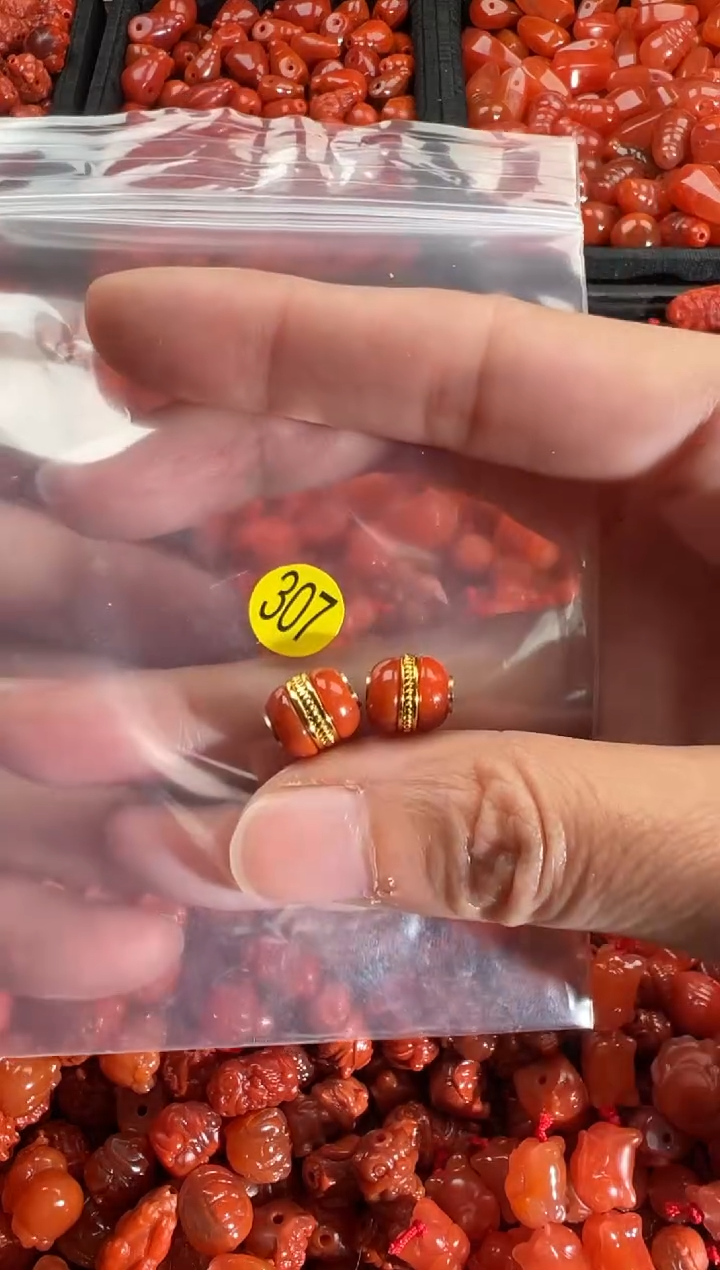 【闪购商品】南红玛瑙颈饰未镶嵌11