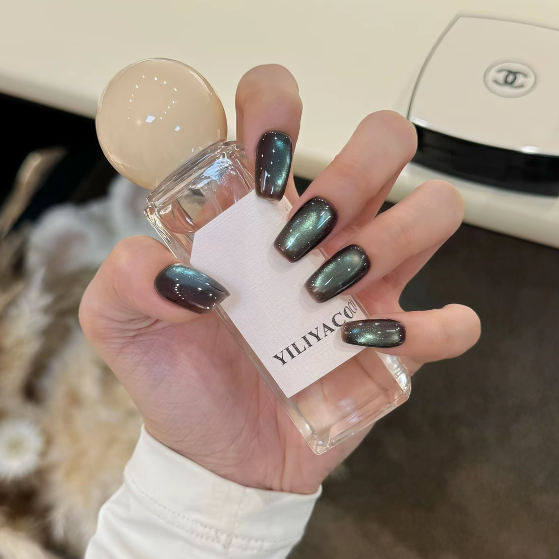 薄荷巧克力棕玻璃珠猫眼网红爆款棕蓝猫眼胶专用甲油胶10ml