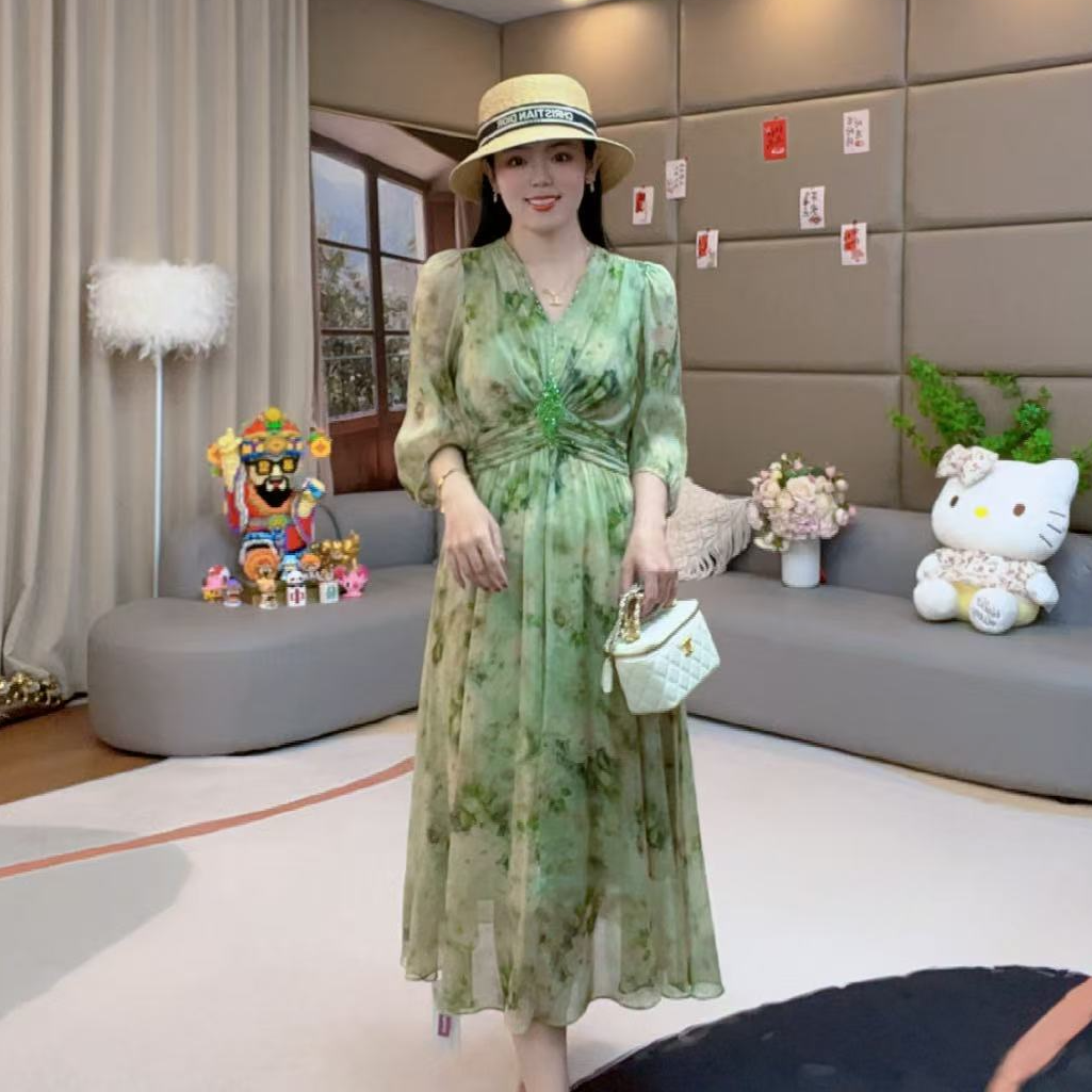 【火火精选】“茉莉薄荷”重工V领轻奢时尚温柔气质桑蚕丝连衣裙80217