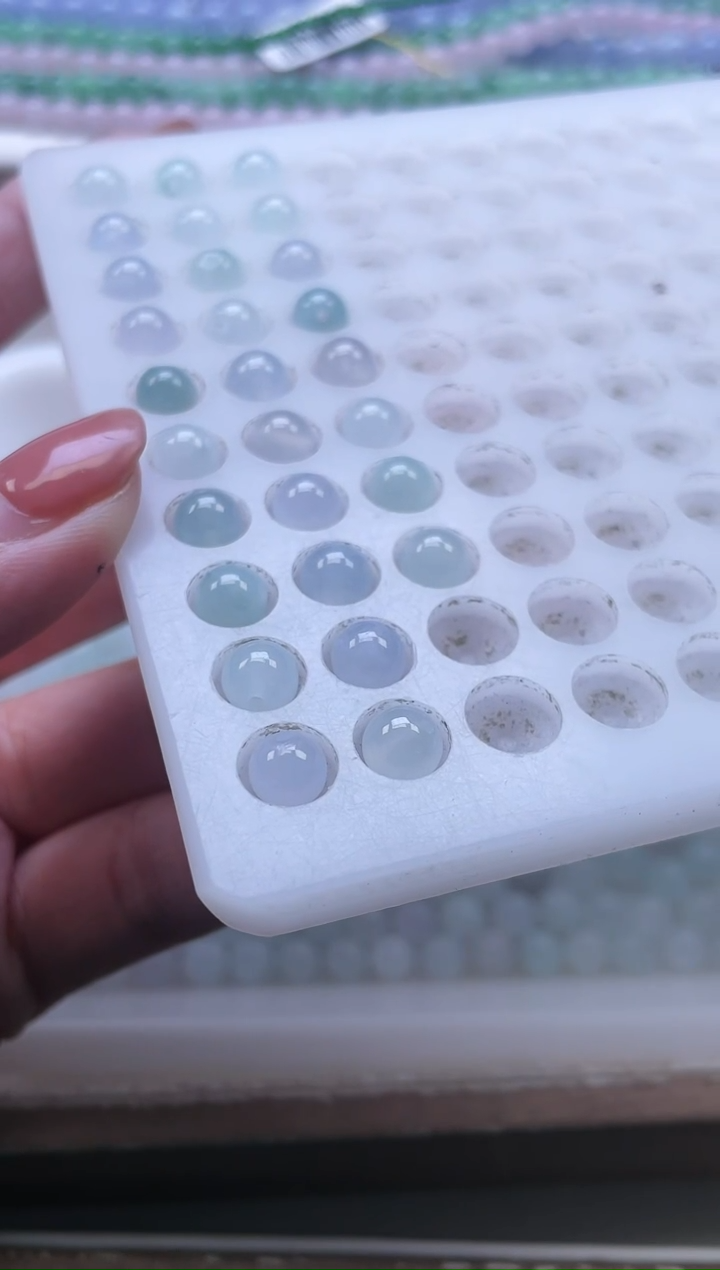 【闪购商品】翡翠手链未镶嵌散珠多样性发自选