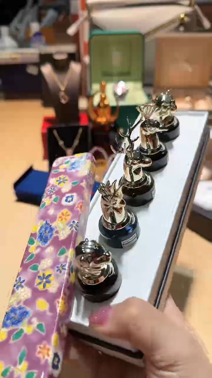 【闪购商品】瓷片锅碗瓢盆一件不剩
