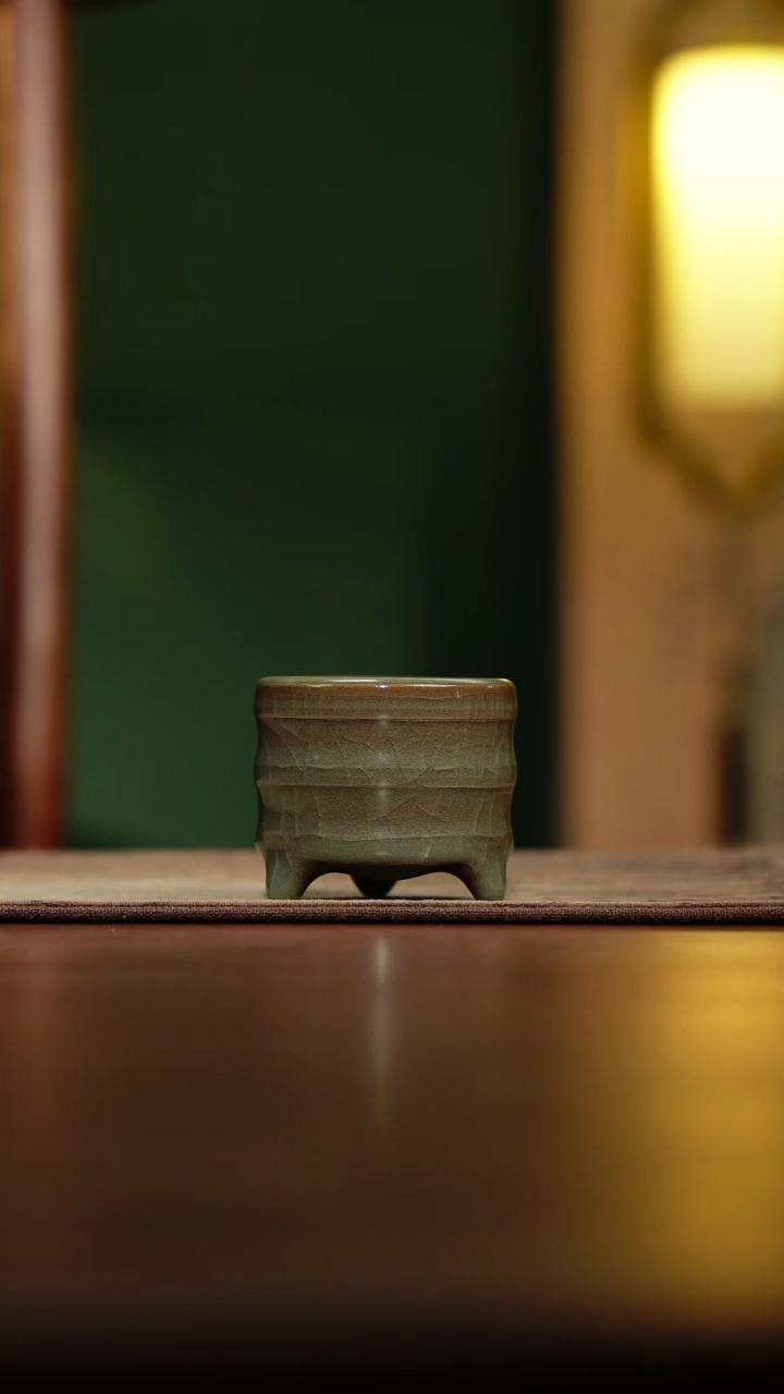 【闪购商品】【览古雅韵】小琴炉