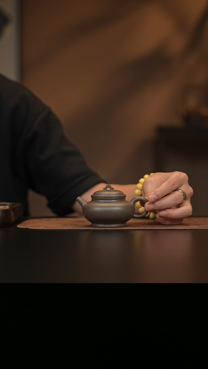 允禾斋  紫砂壶  宫灯 紫泥