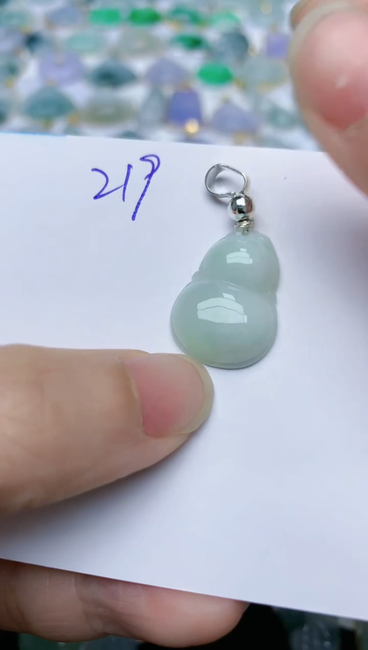 【闪购商品】翡翠颈饰合金天然翡翠A货    