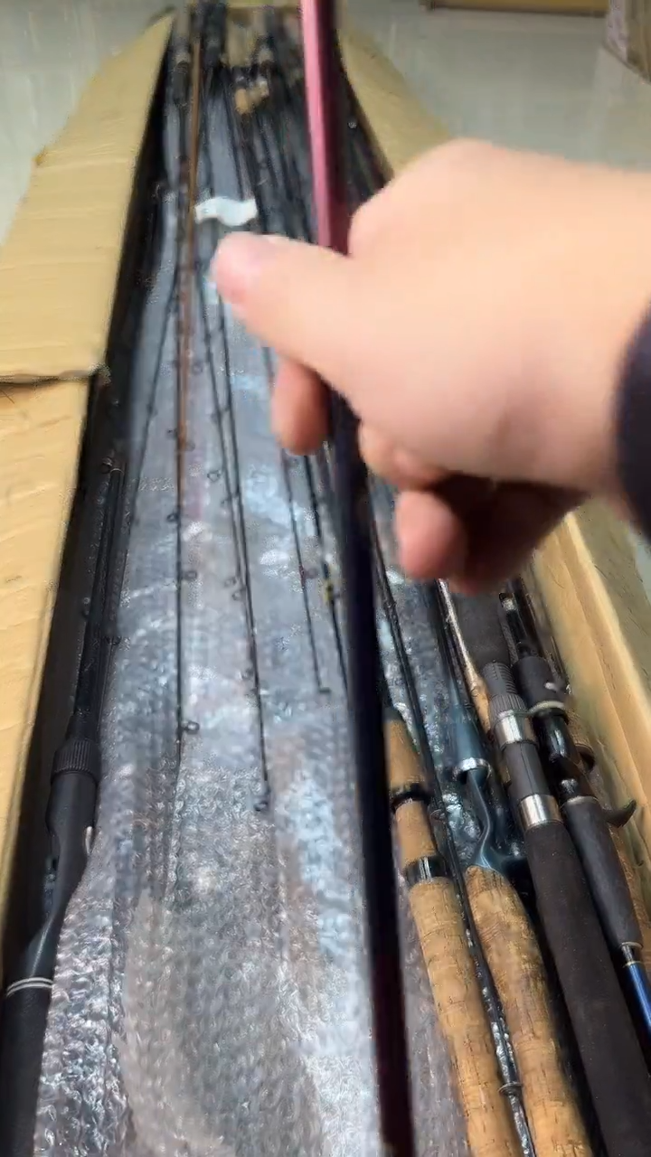 印*思中古鱼竿，实物以直播为准