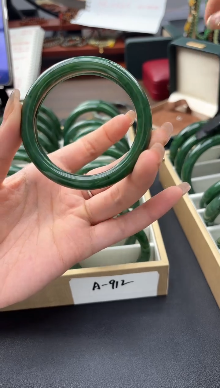 【闪购商品】和田玉手镯未镶嵌S-3多样性发其一 55