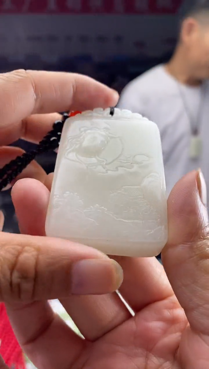 天然玉石未镶嵌颈饰