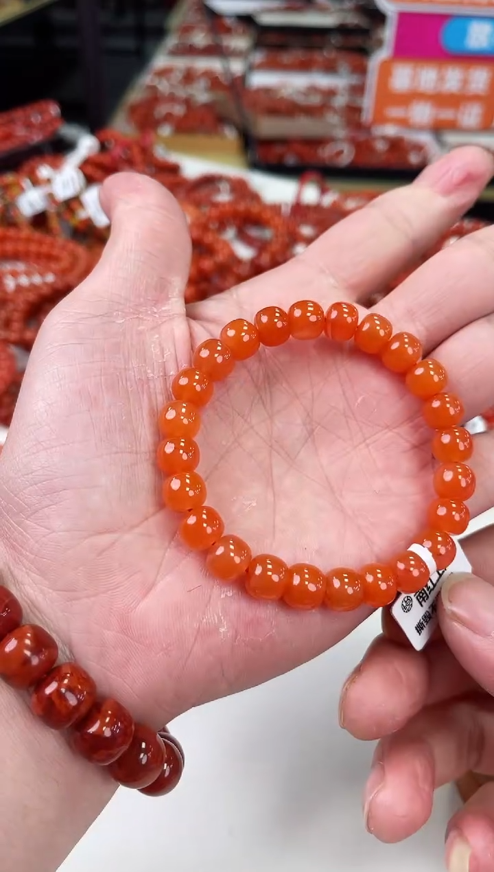 【闪购商品】南红玛瑙滴水洞老型手串9+未镶嵌一个/条
