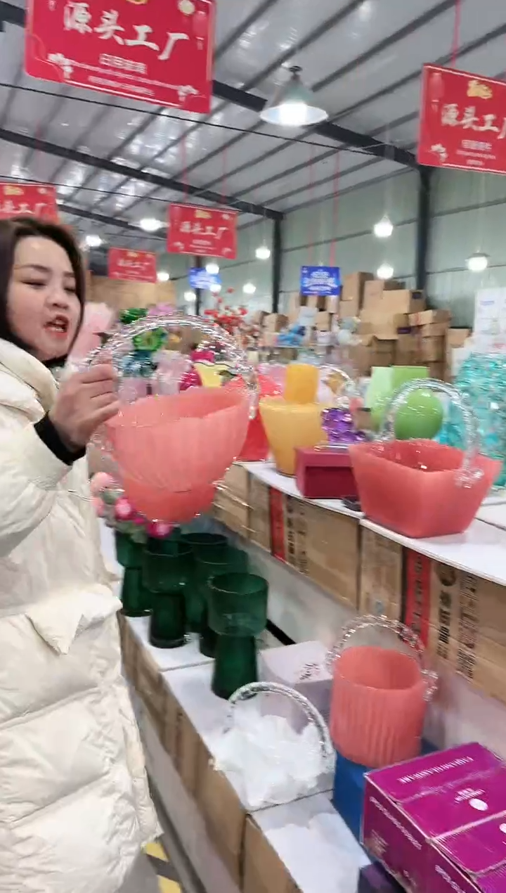 【闪购商品】有机玻璃优品花器Q-早28