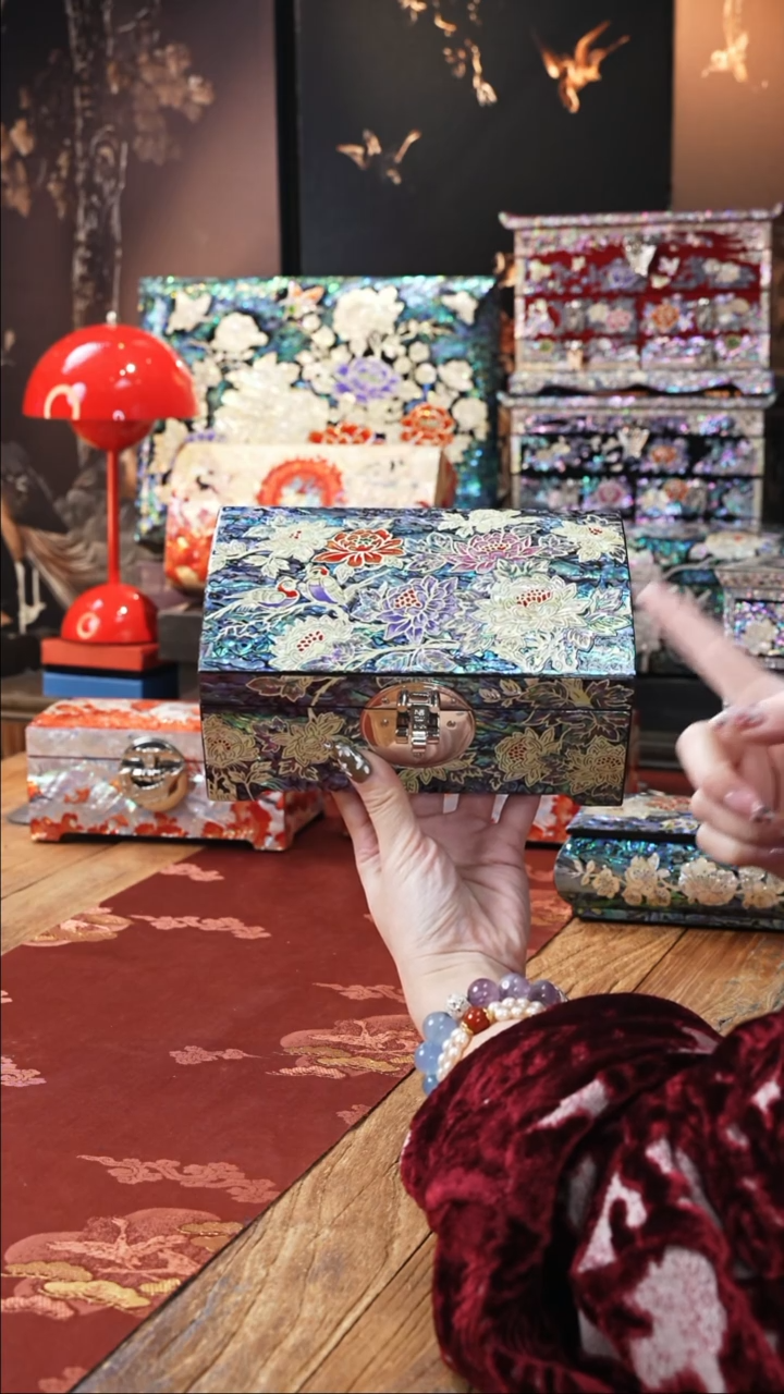 【闪购商品】瓷片豆包儿的星耀家