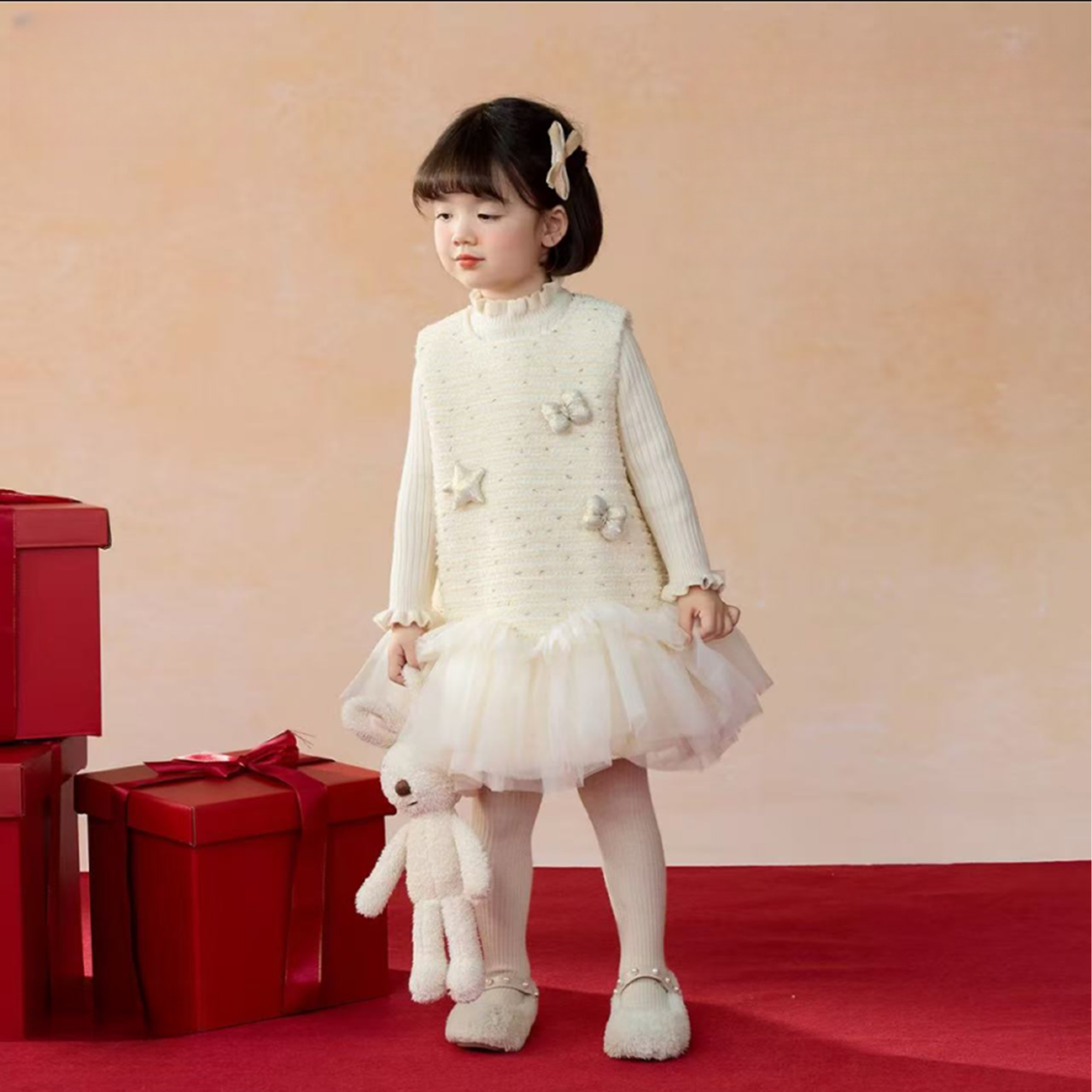 白色蓬蓬裙洋气连衣裙小童女秋冬背心裙常规