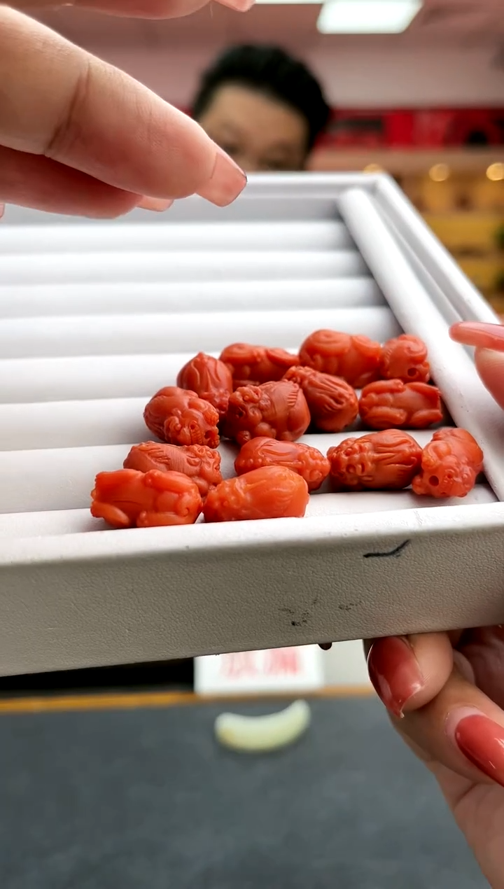 【闪购商品】南红玛瑙卡17南红瓦西貔貅未镶嵌一件39