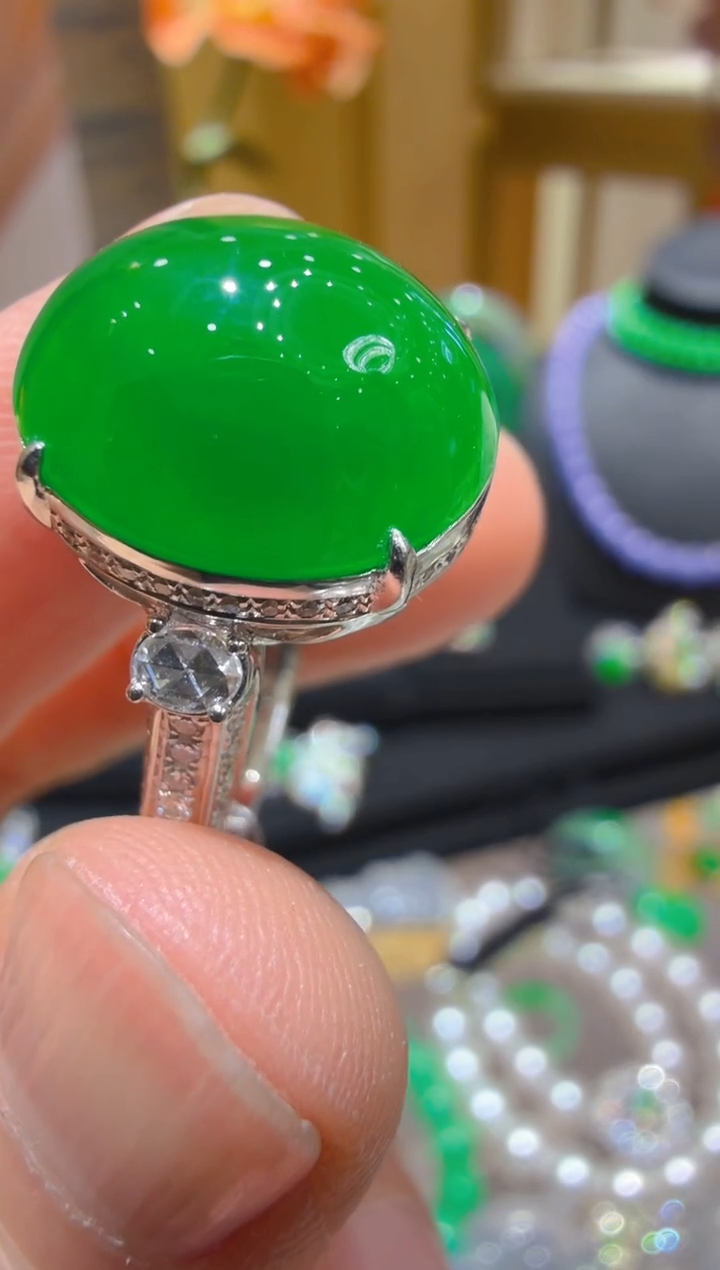 18K金镶嵌戒指翡翠多样性团购发一件