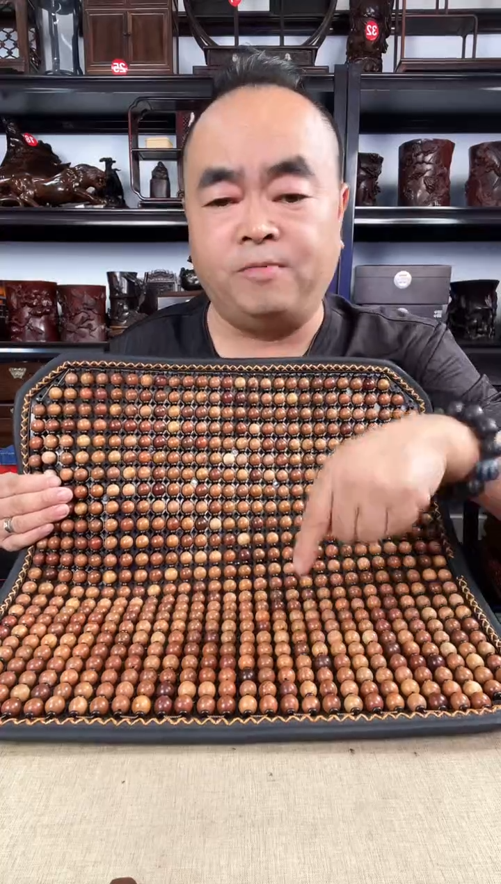 木坐垫老李红木工艺品