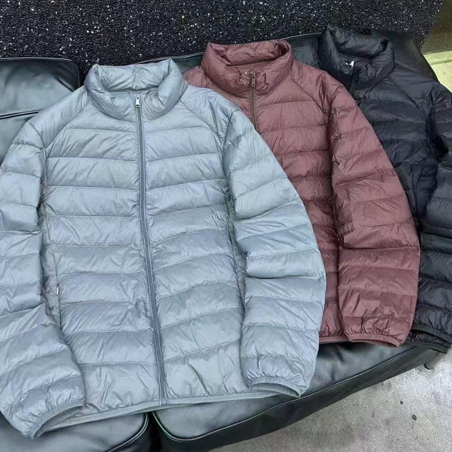 时尚黑休闲羽绒服男