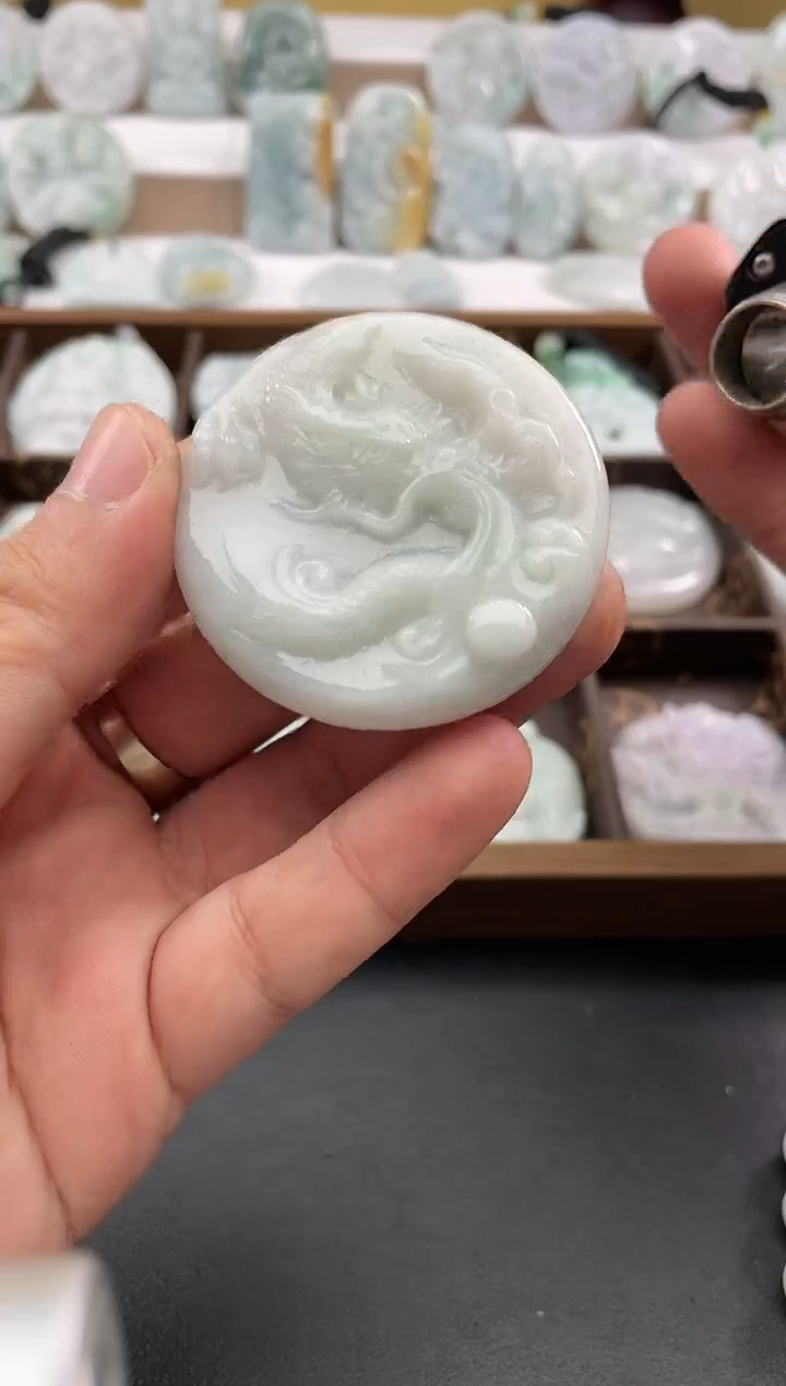 颈饰未镶嵌翡翠26/01/01/155