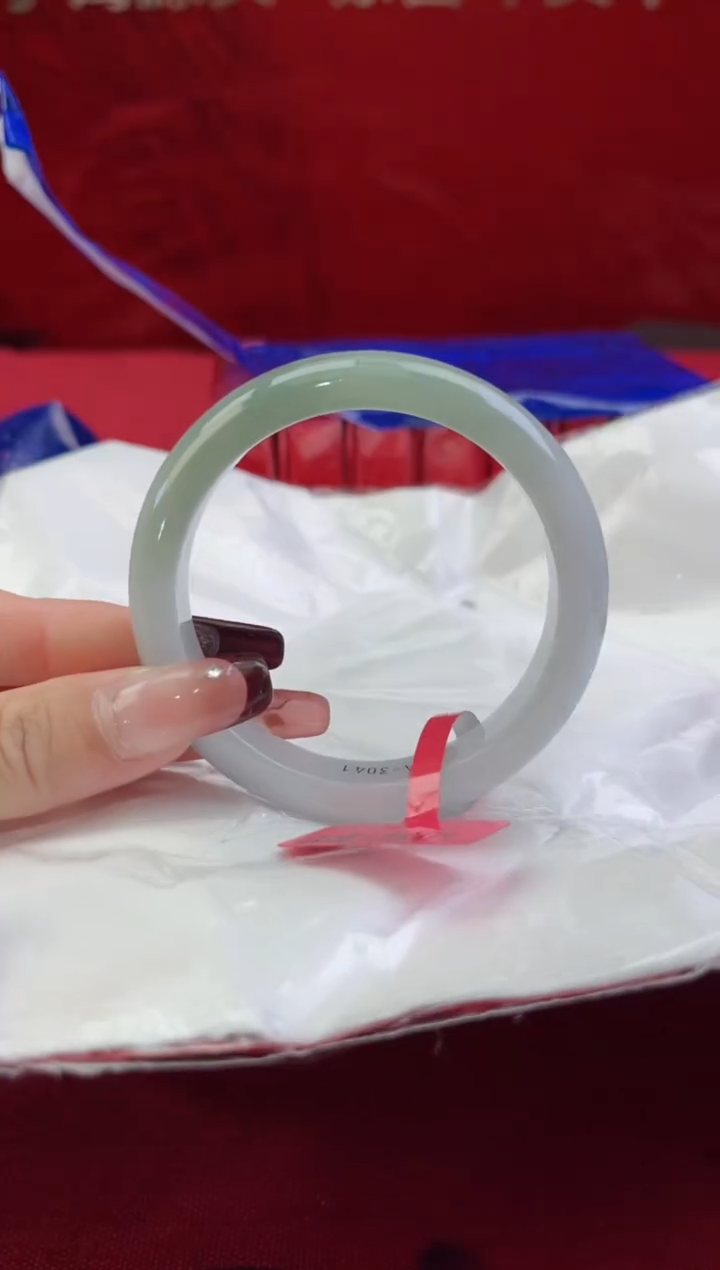 【闪购商品】翡翠手镯未镶嵌翡翠手镯6