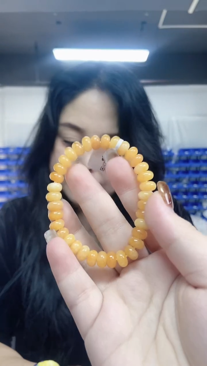 【闪购商品】翡翠手串未镶嵌多样性发其一颜色微差