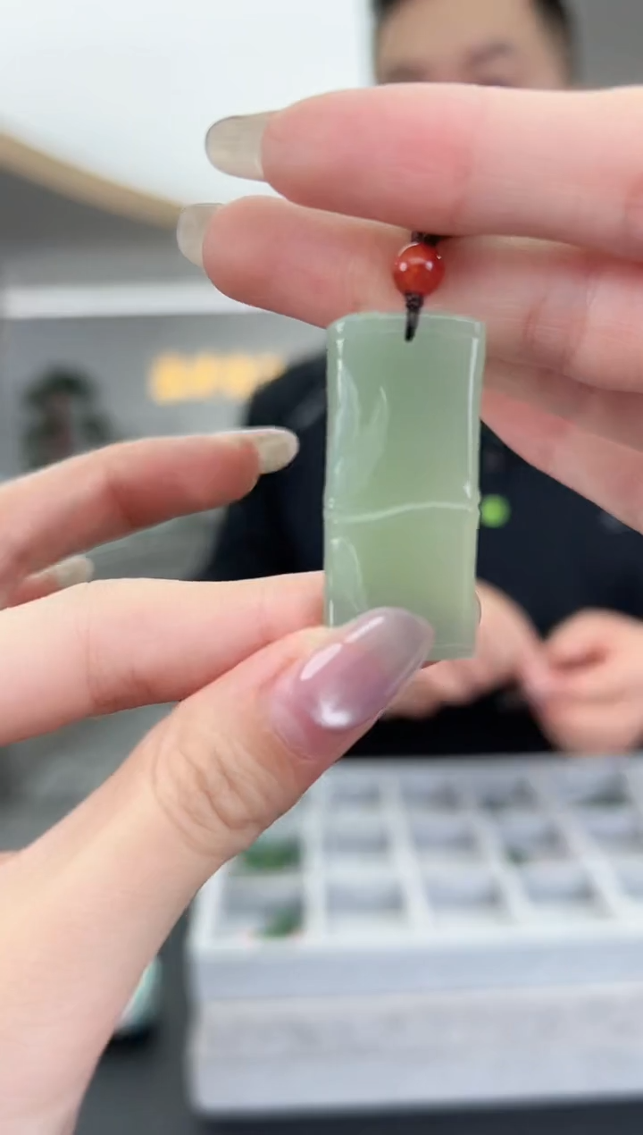 和田玉未镶嵌颈饰61-