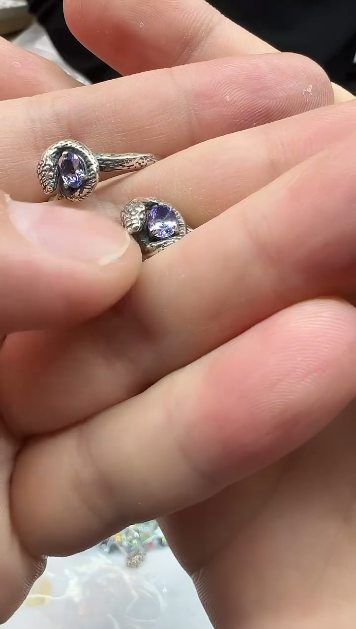 银S925镶嵌戒指坦桑石1230m111多样性发其一