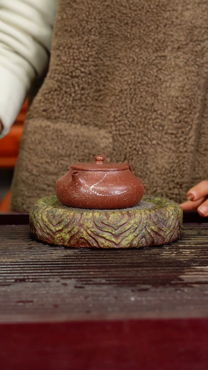 宜兴原矿紫砂壶茶壶宜兴原矿紫砂壶茶壶120C
